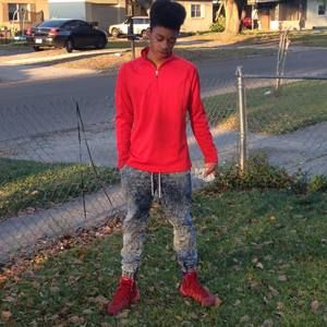 Meet your Posher, Markis